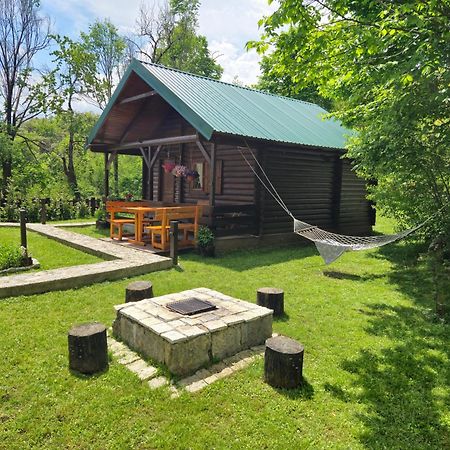 Cabin House Dubovik Цетине Екстериор снимка