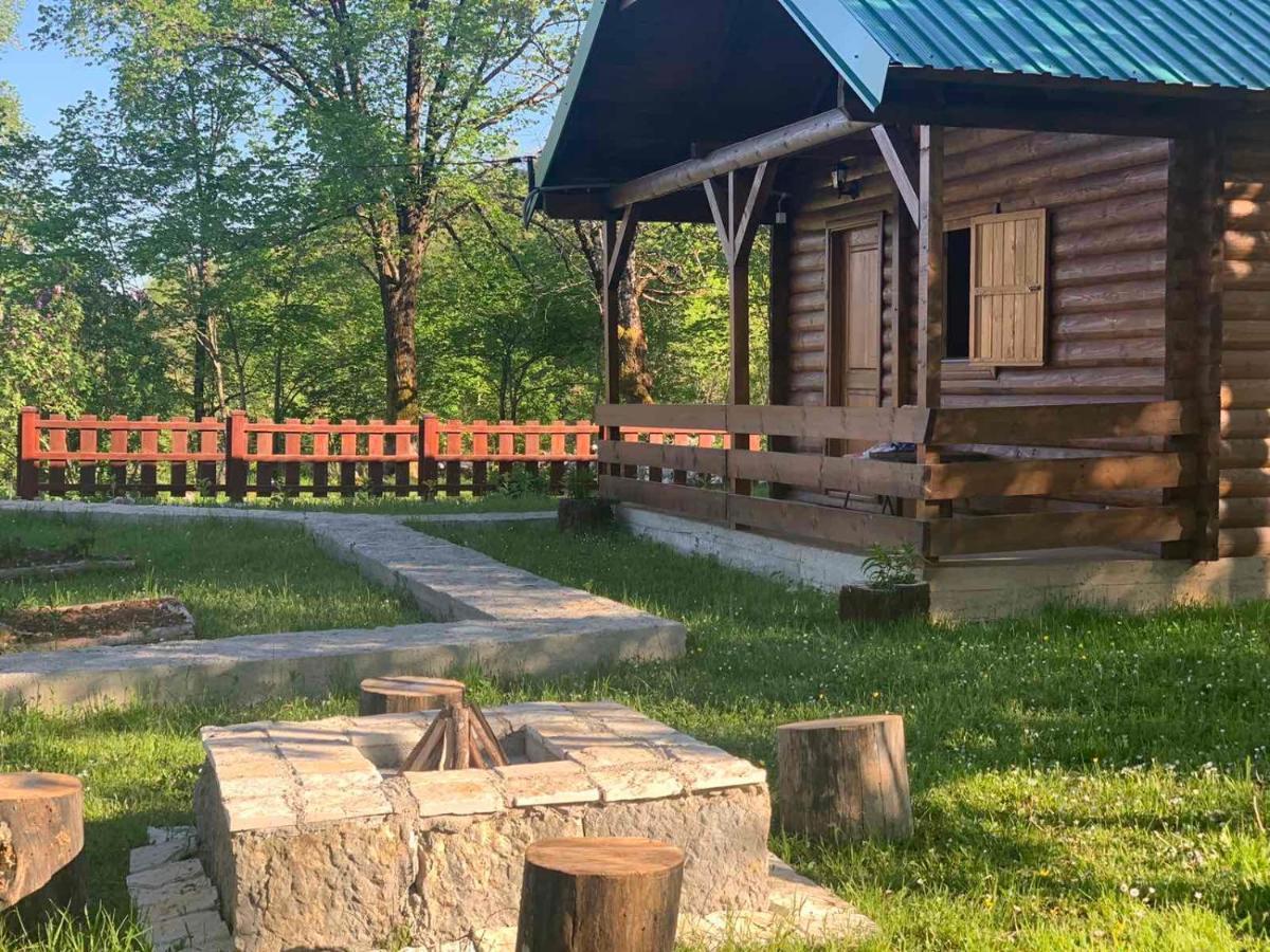 Cabin House Dubovik Цетине Екстериор снимка