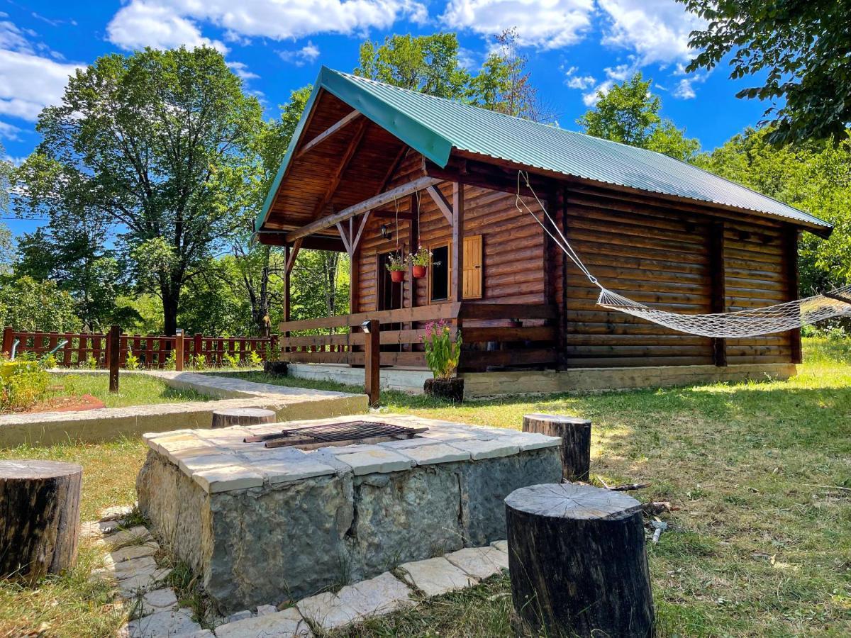 Cabin House Dubovik Цетине Екстериор снимка