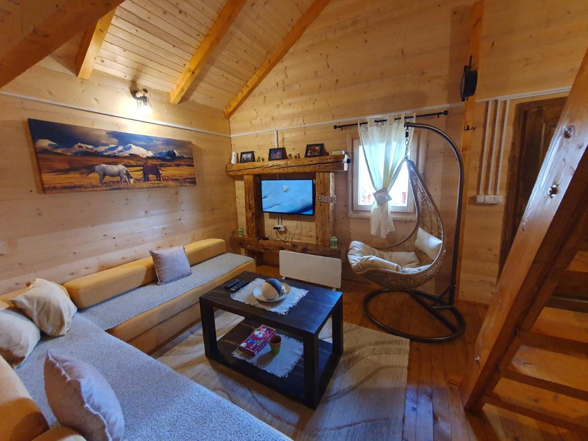 Cabin House Dubovik Цетине Екстериор снимка