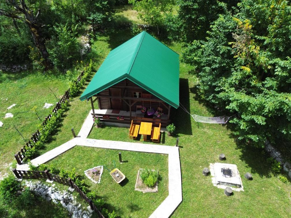 Cabin House Dubovik Цетине Екстериор снимка